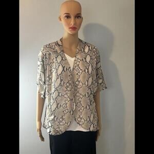 Womens Snake Skin Patterned  Short Kimono Oversize Top